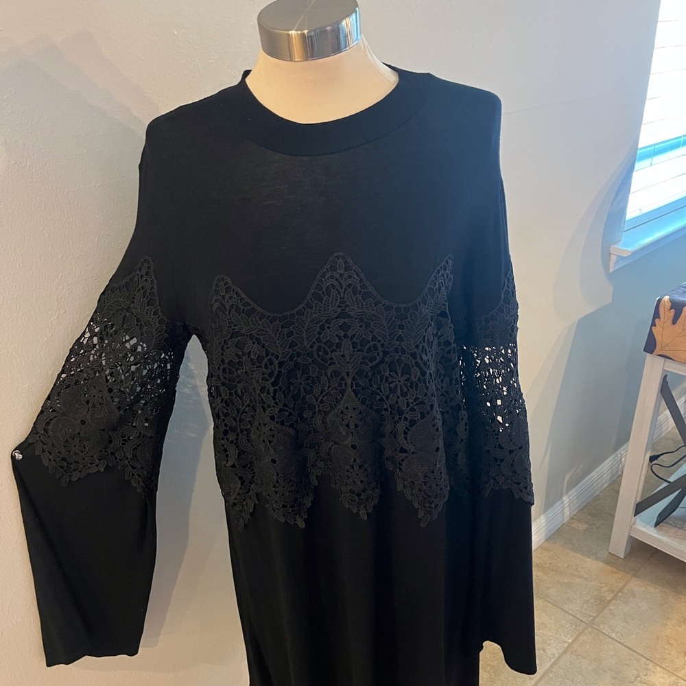 Lace dress